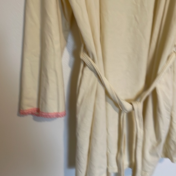 Classic Elements | Light Yellow 100% Cotton Bath Robe - Picture 3 of 5